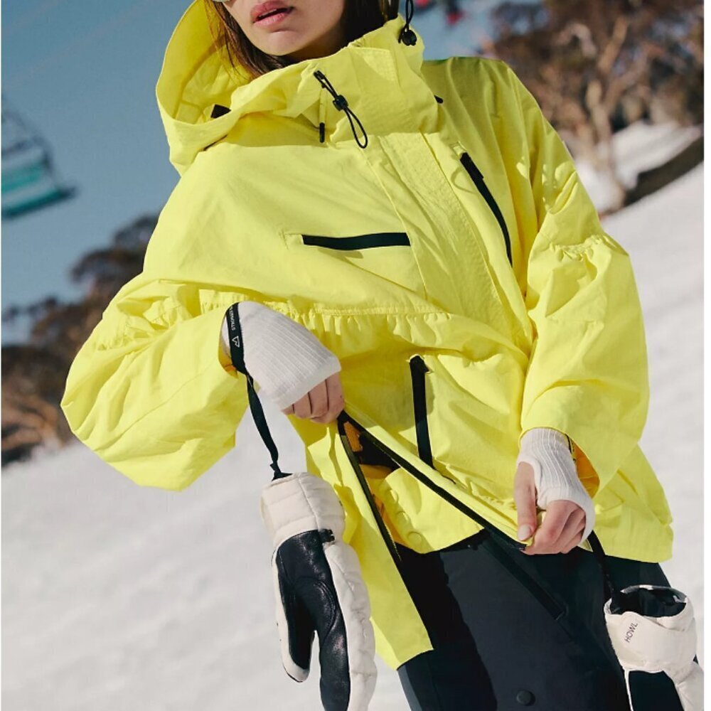 NWT Free People Peak To Peak Popover in Lemon